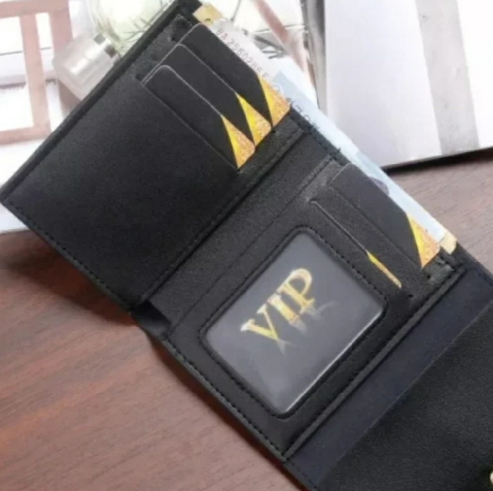 Red Wallet - Picture 2 of 2